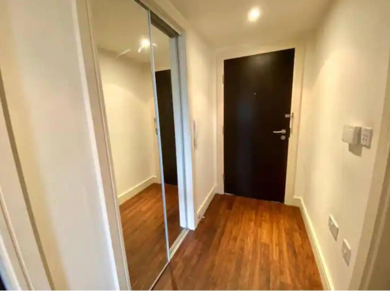 Lovely 1 Bedroom Apartment With Free Parking & Gym Kirkburton Extérieur photo